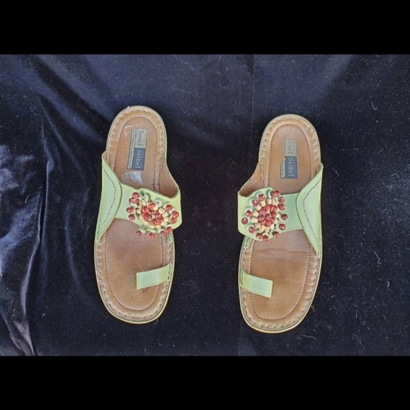 Josef Seibel Leather Round Open Toe with Toe-Loop Slide On Sandals. - Picture 16 of 16